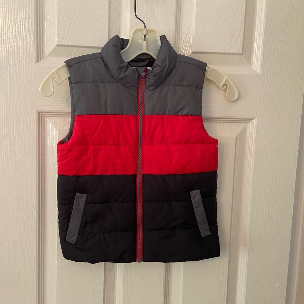 Little Boys winter vest Size 5.